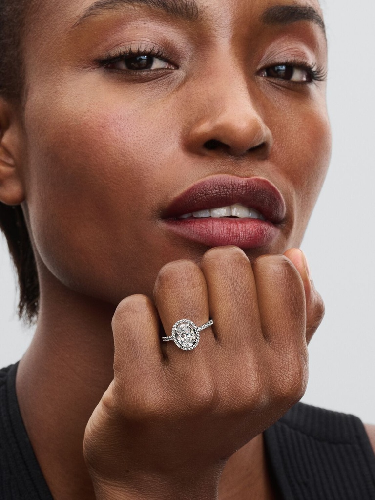 Oval Sparkling Halo Statement 52 - 3