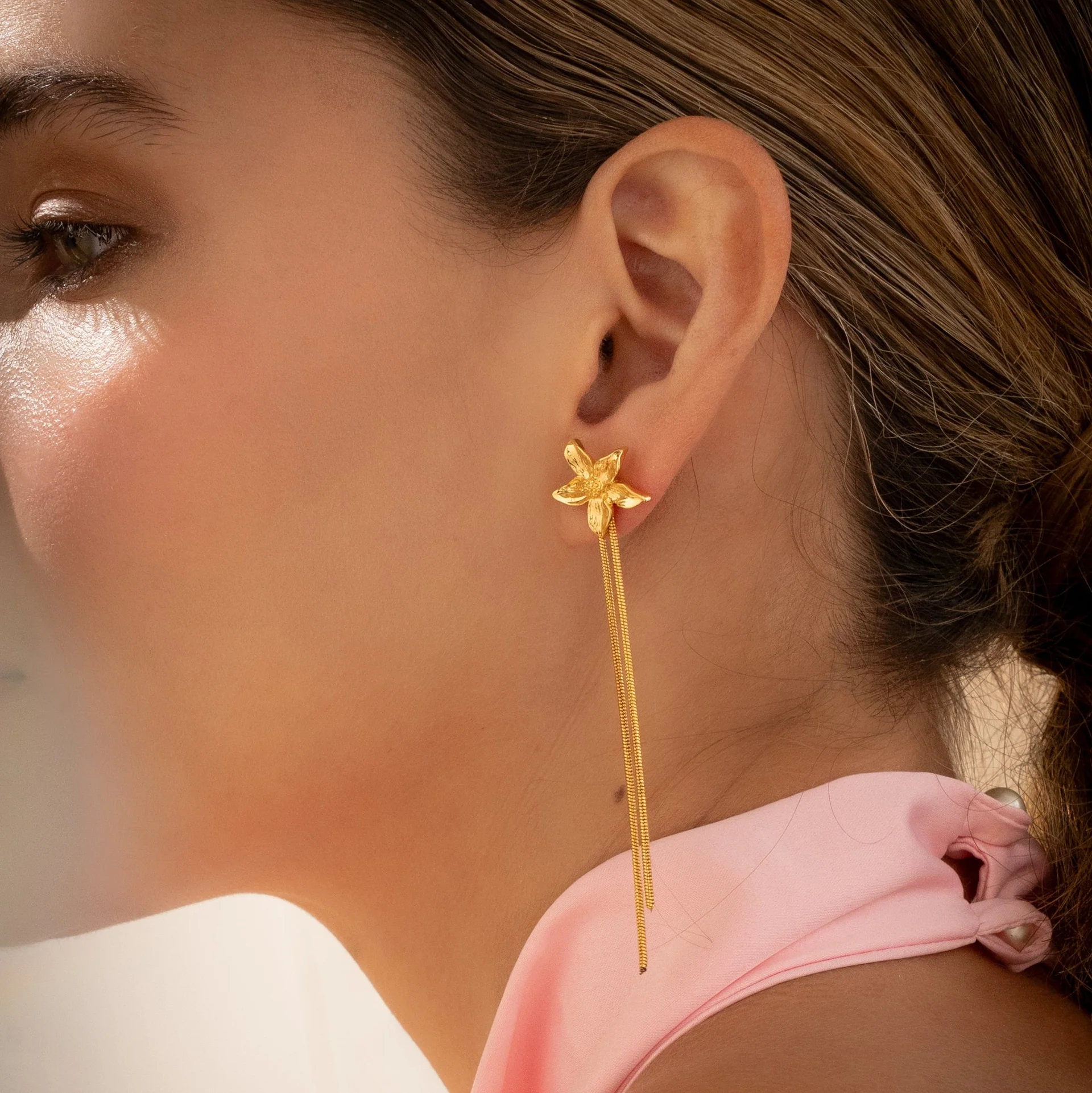 [22367] Aretes 2 en 1 Flor Cadena