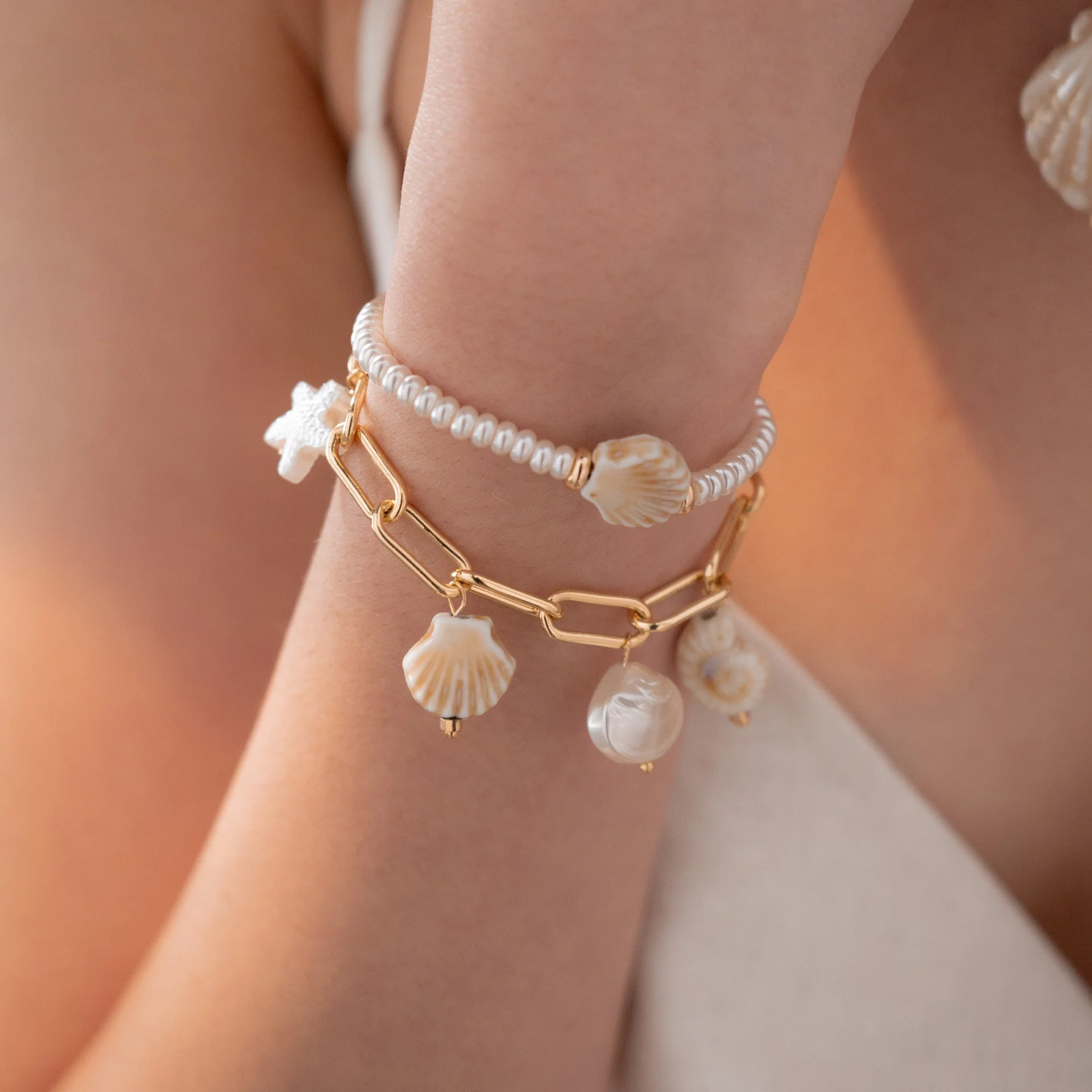 [12460] Pulsera 2 en 1 Caracoles + Aretes