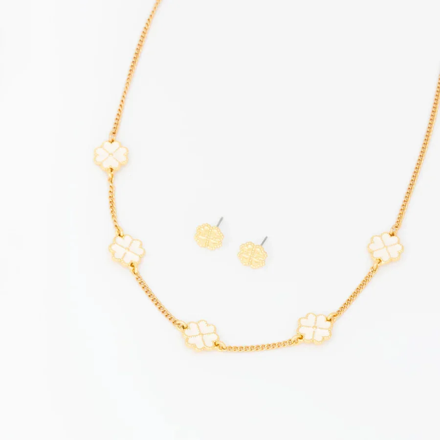 [1488] Collar Made Of Luck Blanco + Aretes