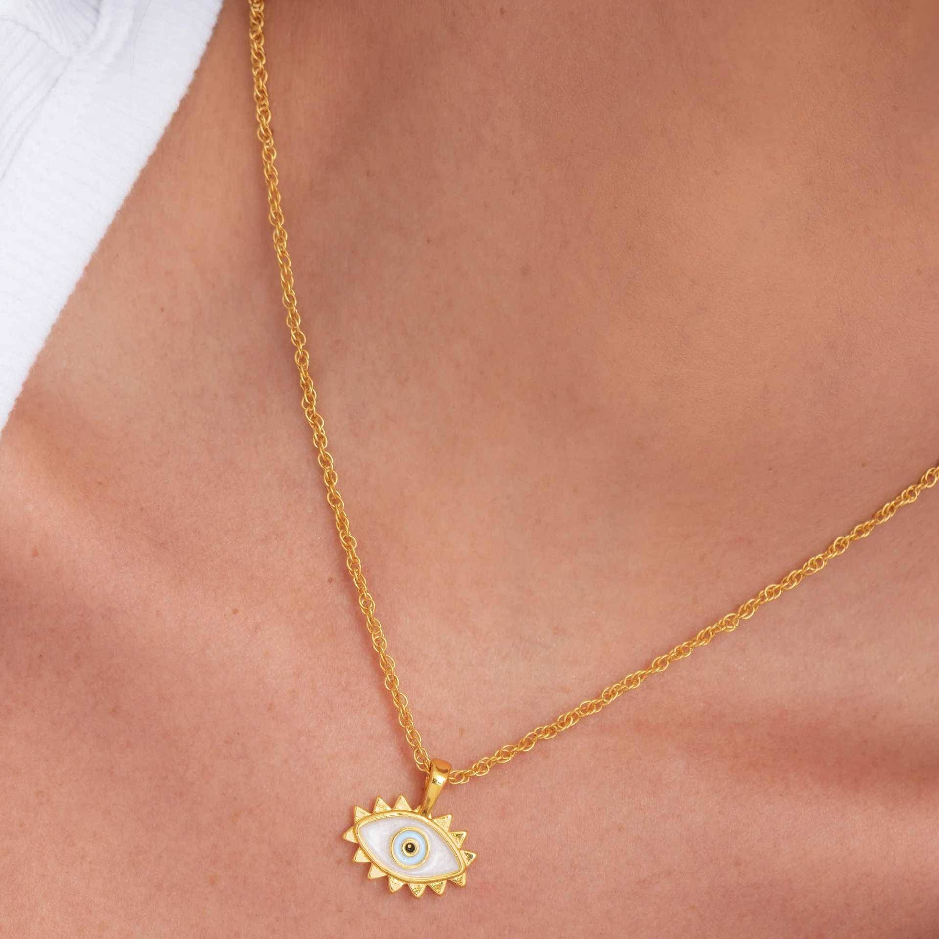 Set Collar + Aretes Ojo