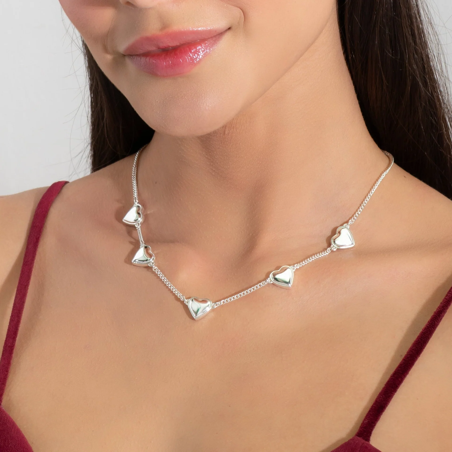 Collar Multicorazones Silver + Aretes