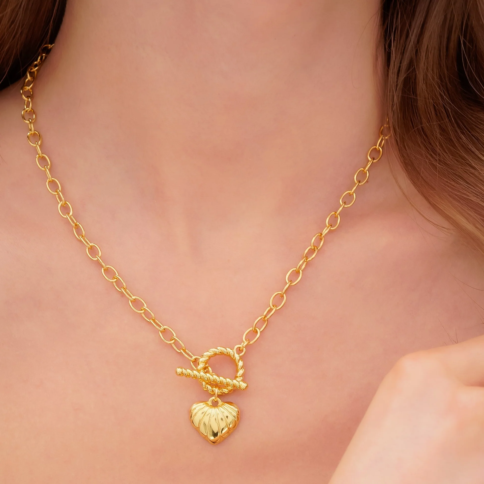 [321527] Collar Broche Corazón Oro
