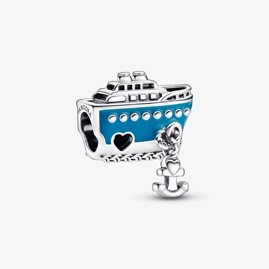 [2350] Anchored Cruise Ship